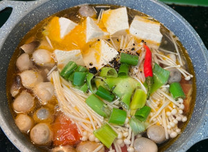 Hình của món Lẩu nấm chay.