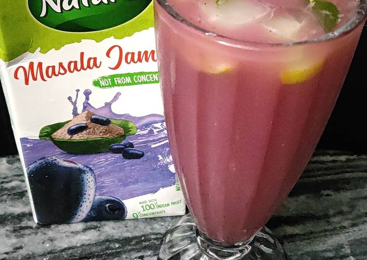 Steps to Make Quick Black jamun mocktail