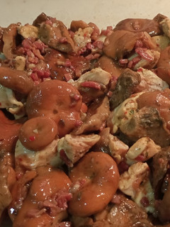 Una foto de Níscalos con pollo marinado