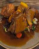 Carne assada com legumes