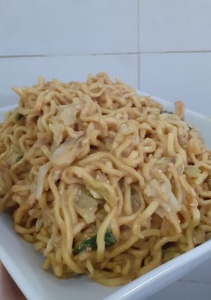 Foto resep Mie Goreng Indonesia