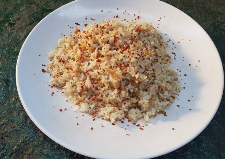 Langkah Mudah Menyiapkan Nasi goreng Ayam bawang Lezat Sekali