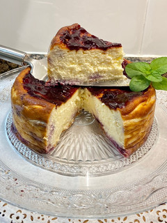 Una foto de Tarta de queso con arándanos