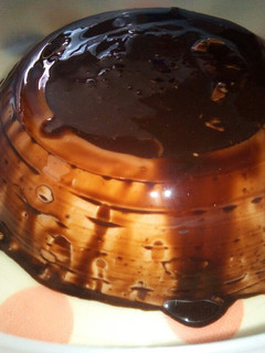 Una foto de Flan de nocilla fácil