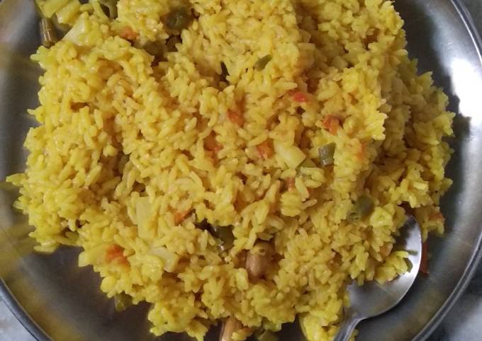 Healthy red lentils khichdi