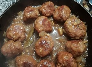 Foto principal de Albóndigas rellenas de roquefort en salsa de Pedro Ximénez