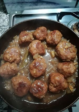 Una foto de Albóndigas rellenas de roquefort en salsa de Pedro Ximénez