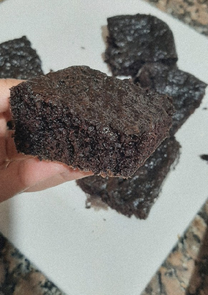 Una foto de Brownie vegano fácil