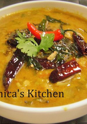 A picture of Kulfa Ki Katli (Purslane-Lentil Curry - Hyderabadi Style).