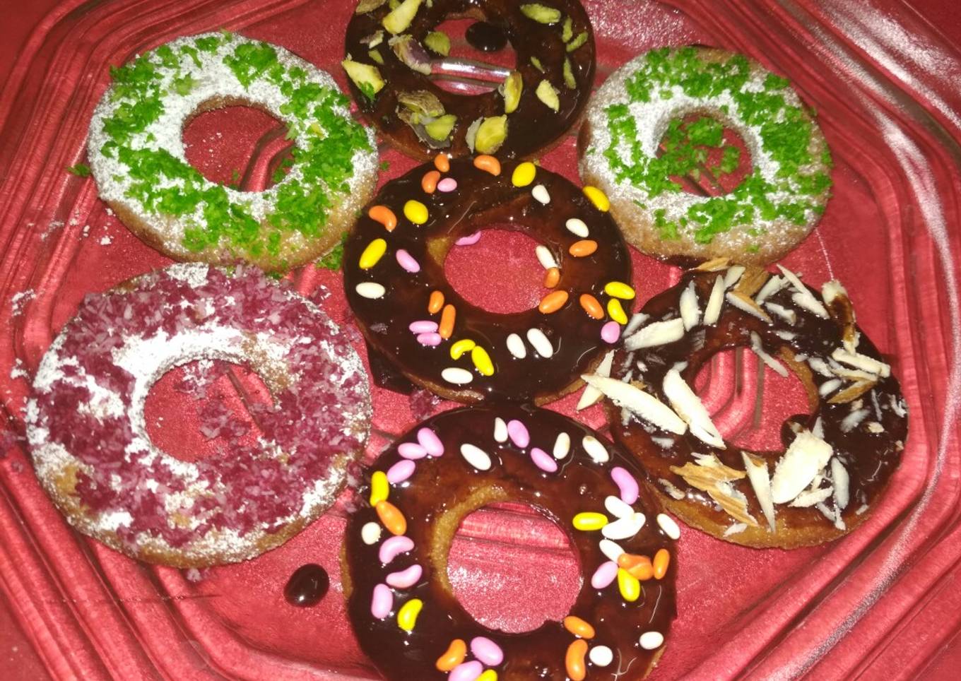 Suji donuts