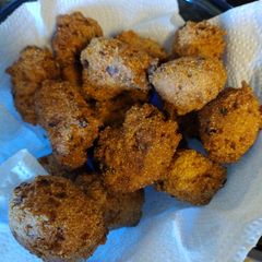 A picture of Hushpuppies GF DF.