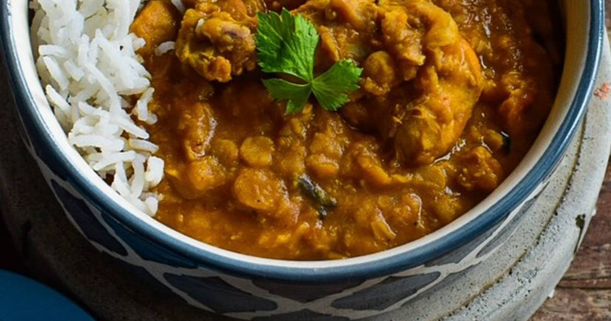 Piping hot Daal-Chicken Recipe by Vijeta @myfancyflair - Cookpad