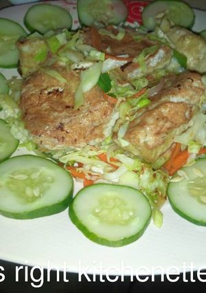 A picture of Awara with vegetables.