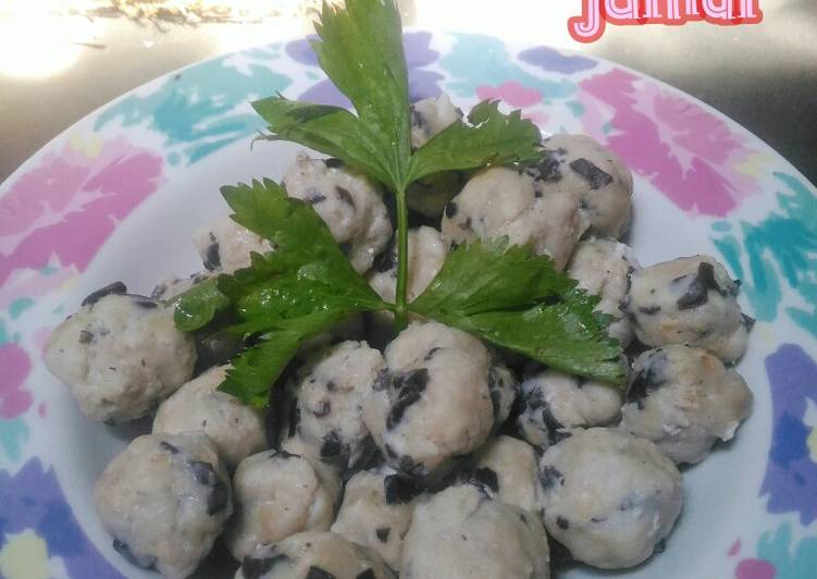 Cara mudah mengolah Bakso ikan lele jamur yang praktis