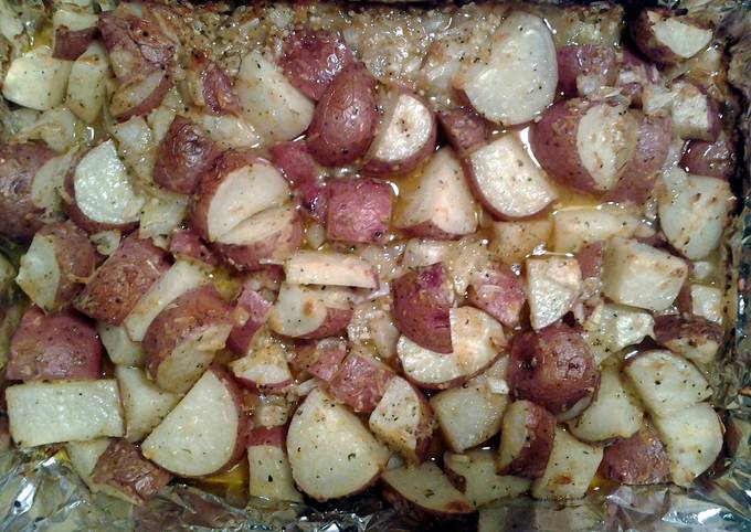 Steps to Prepare Quick roasted redskin potatoes