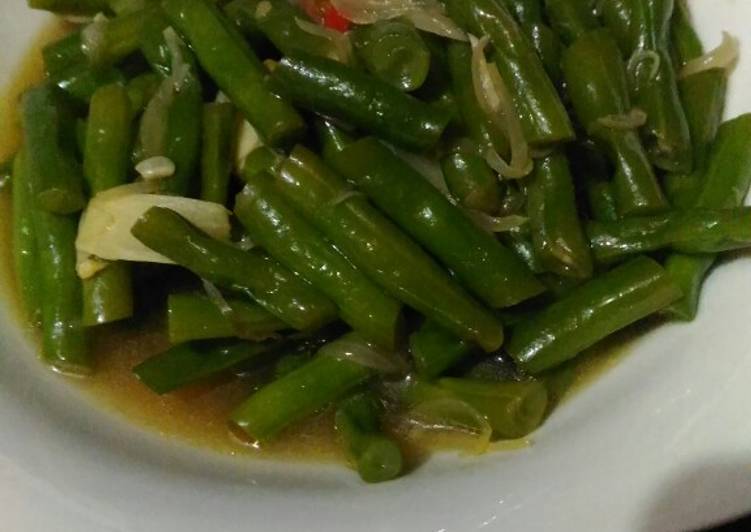 Oseng buncis bumbu sereh