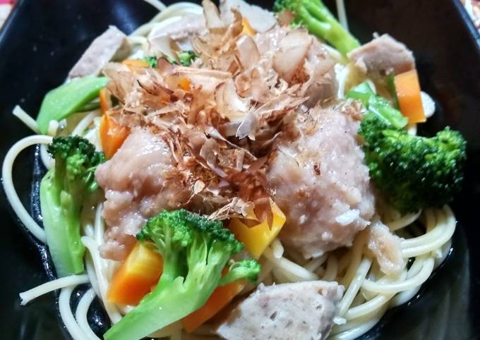 Recipe: Delicious Sop Spageti Pentol Njamoer Katsuobushi