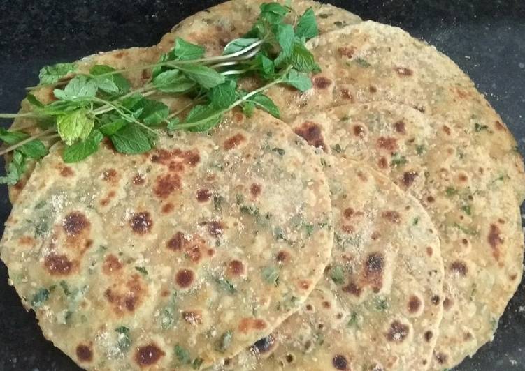 No Masala Mint (Pudina)- Coriander (Dhana) Parathas