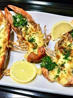 รูปของ Crayfish Thermidor/ เครย์ฟิช เเตร์มีดอร์