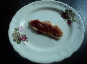 Una foto de Mermelada de cebolla, tomate cherry y chile piquín a la mexicana las correa. México