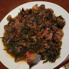 A picture of Kienyeji mix vegetables+ meat.