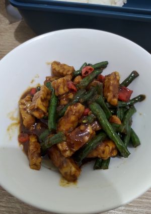 Foto resep Tumis Kacang panjang dan tempe ~niQniQ Kitchen