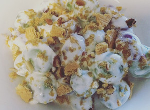 A picture of Lisa's Grape salad.