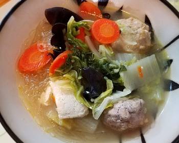 Ultimate Prepare Recipe Napa cabbage tofu and chickenball soup Instant pot maxmommasrecipes Home Style