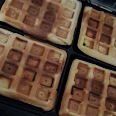 A picture of Improvised waffles.