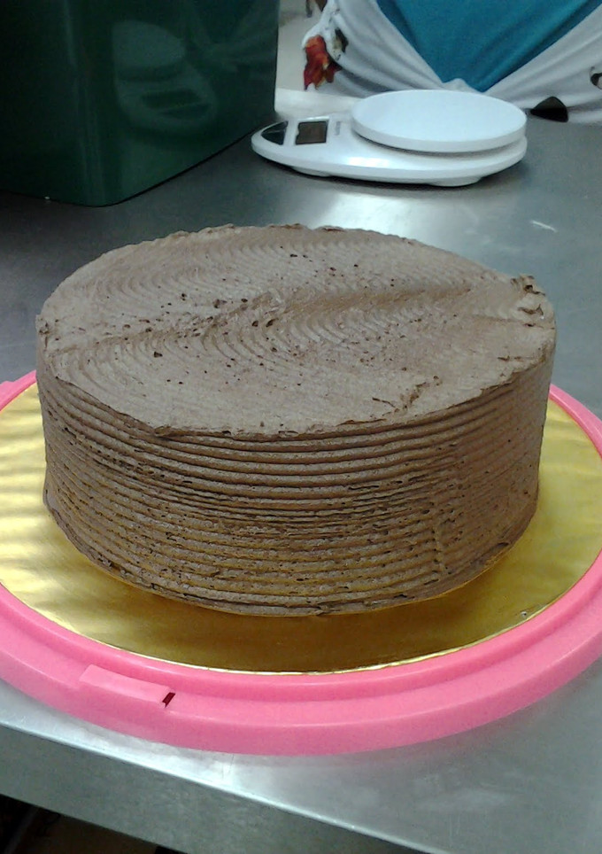 A picture of chocolate fudge cake.
