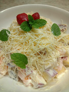 Foto resep Fruit Salad with yogurt cream