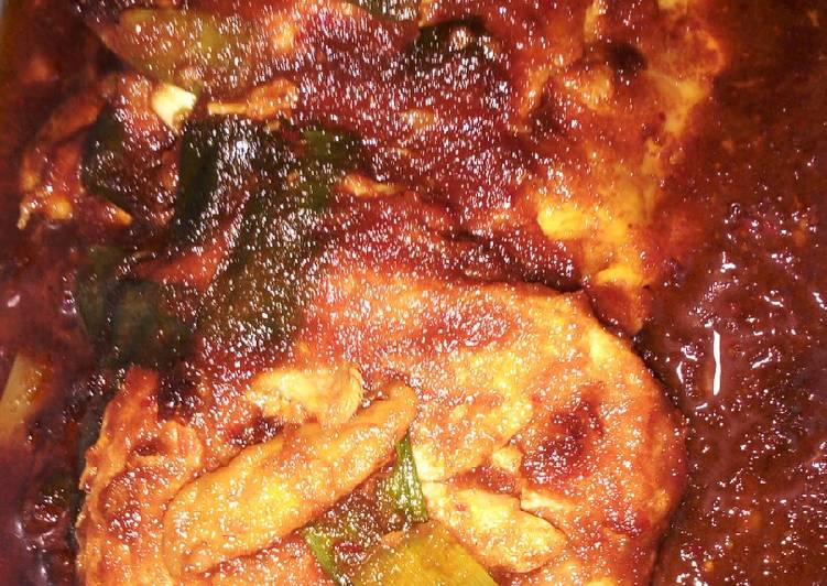 Cara Gampang Menyiapkan Bistik Telur ceplok yang Bikin Ngiler