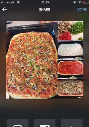 عکسی از دستور پیتزا قارچ و گوشت