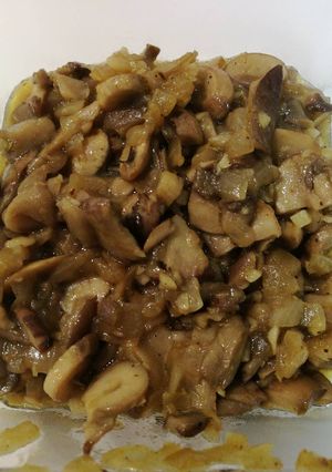 Foto principal de Revuelto de setas y champioñes a la cerveza y al curry
