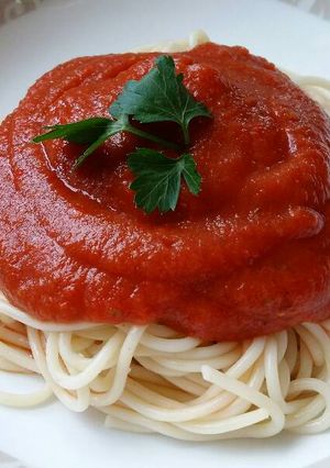 A picture of Vickys Hidden Vegetable Pasta Sauce, GF DF EF SF NF.