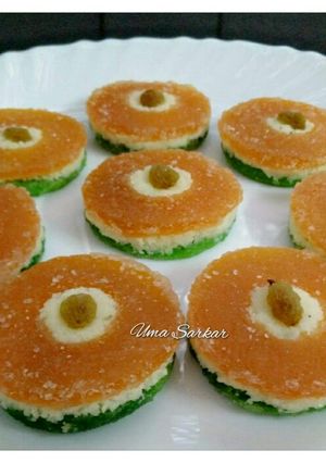 A picture of Khoya stuffed petha.