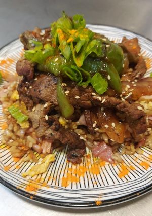 Foto principal de Ternera china salteada con cebolla y pimientos