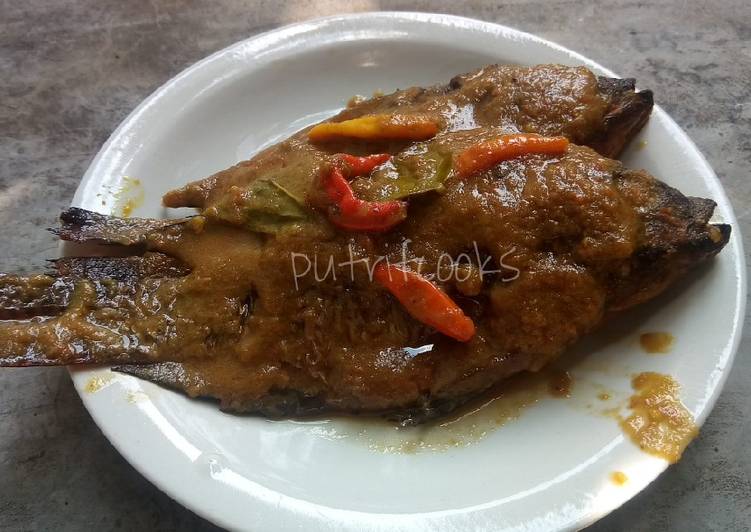 Resep Mujair Asap Bumbu Panceng yang nikmat