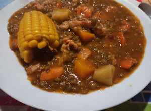 Una foto de Guiso de lentejas y chorizo