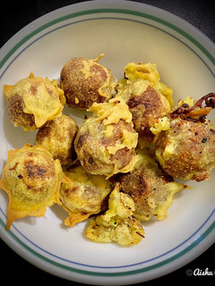முந்திரி கொத்து (Munthiri kothu recipe in tamil) செய்முறை முக்கிய புகைப்படம்