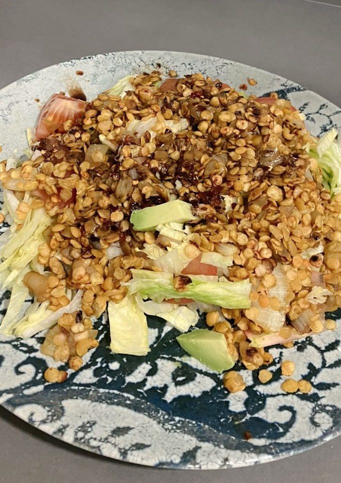 Una foto de Ensalada lentejas rojas