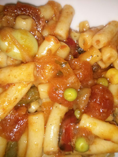A picture of Macaroni With Veggies In Tomato Sauce.