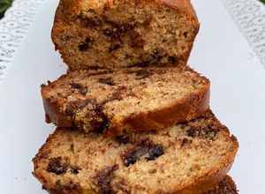 Una foto de Budín de banana y chocolate