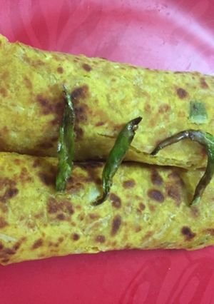 A picture of Mooli ke theple.