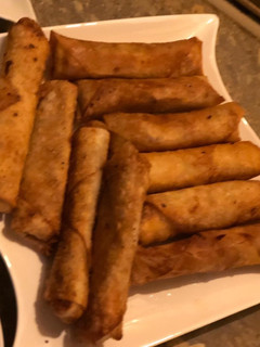 A picture of Spring rolls.