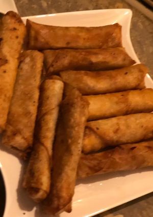 A picture of Spring rolls.