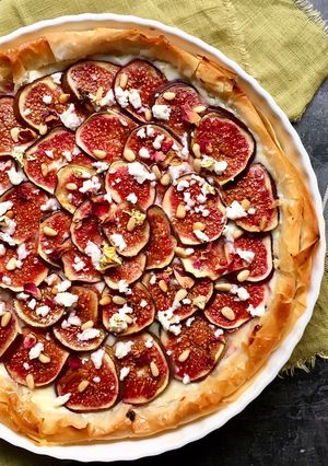 A picture of Figs and feta filo tart.