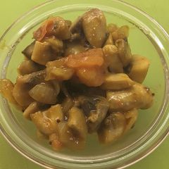 A picture of Mushroom Masala.