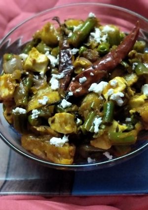 ग्रीन बींस पनीर मसाला (Green Beans paneer masala recipe in hindi) रेसिपी मुख्य फोटो