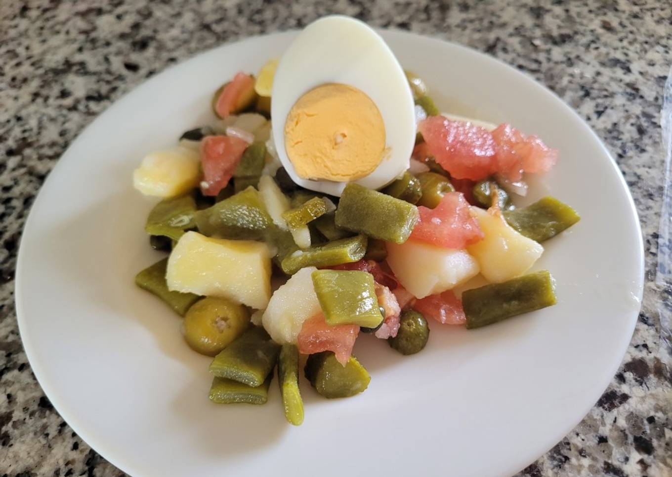 Ensalada de judías verdes y patatas para verano